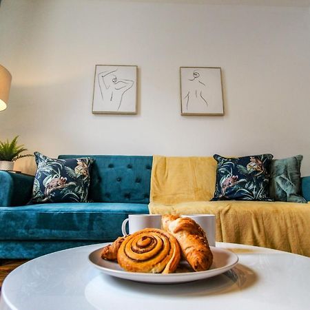 Sleek & Stylish Apartment In The Heart Of The City นอตติงแฮม ภายนอก รูปภาพ